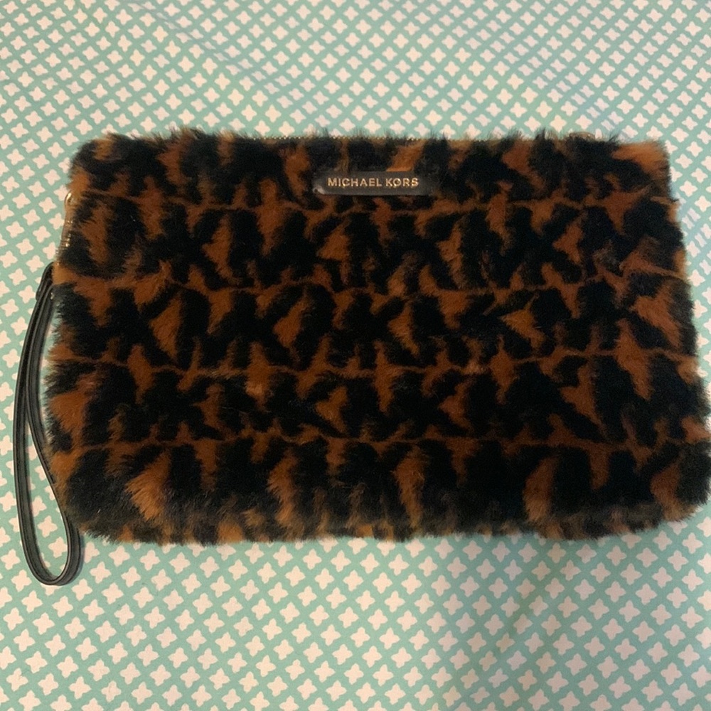 Michael Michael Kors Bags | Michael Kors Jet Set Large Faux Fur Zip Pouch. New